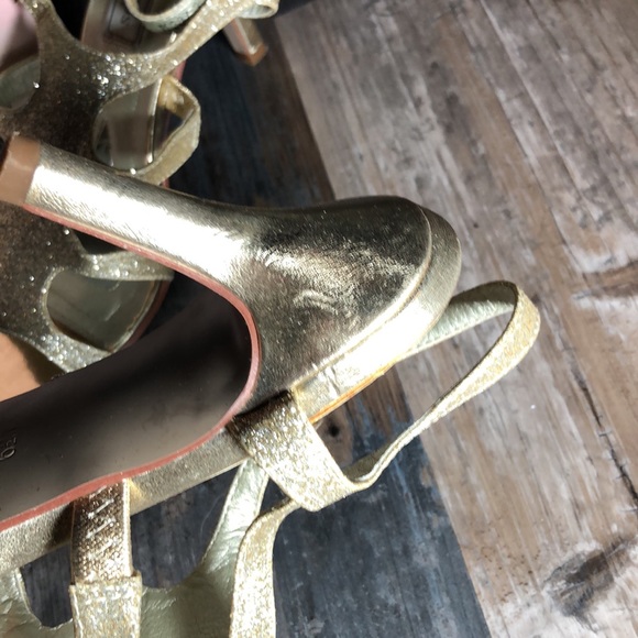 Gold Aphrodite heels 6.5 - Picture 5 of 8